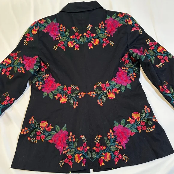 Spirit Embroidered Floral Jacket | Black Cotton Zip Folk Art Coat - M - Picture 2 of 9